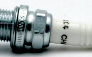 RC12LC4 BUJIA CHAMPION COPPER PLUS C/R CHRY,RAM=RC12LC